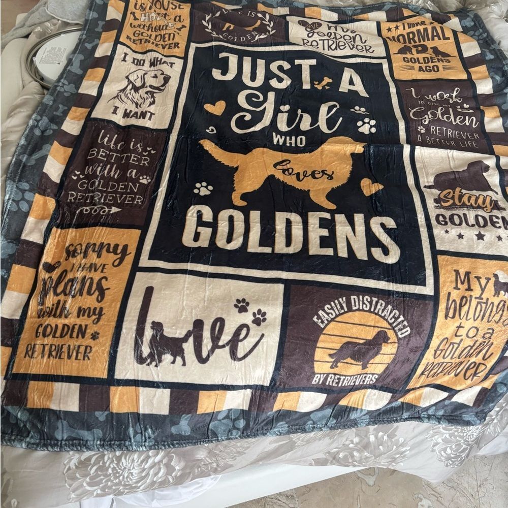 Golden Retriever Themed Quilt Blanket